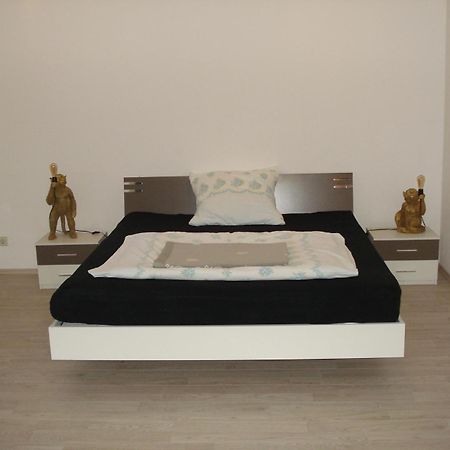 Appartement 45 Qm Mit Bad An Der Mosel - Naehe Koblenz Dieblich Buitenkant foto
